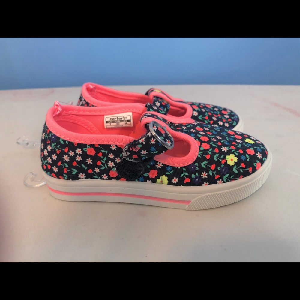 Brand New with Tags Carter’s Toddler Girl’s Shoes